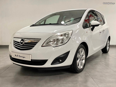 Opel Meriva 1.3 cdti COSMO