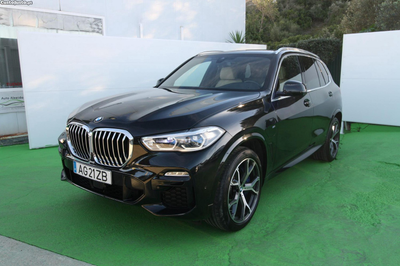 BMW X5 M 45 e X Drive Pack M