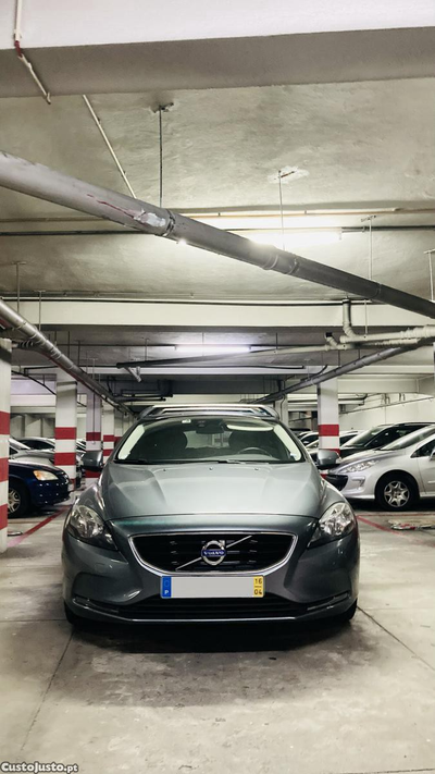 Volvo V40 T3