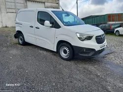 Opel Combo 1.6 CDTI TEM IVA DEDUTÍVEL - 3 Lugares