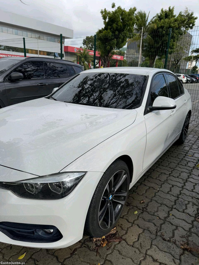 BMW 320 turbo