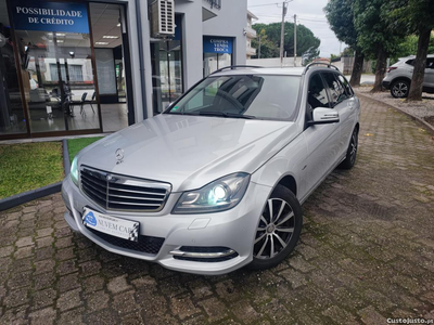 Mercedes-Benz C 220 C 220 CDi Elegance BlueEfficiency Aut.