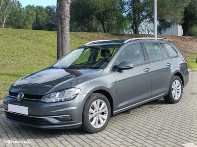 VW Golf Variant 1.6 TDi Confortline