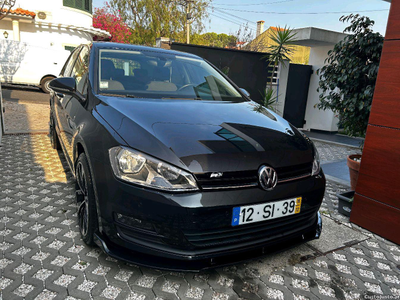 VW Golf 1.6 TDI 110 cv