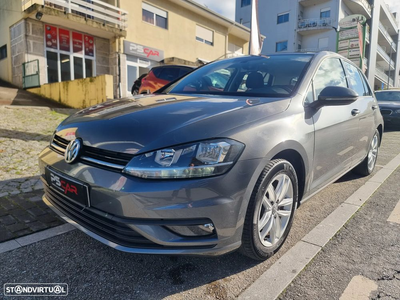 VW Golf 1.0 TSI Confortline