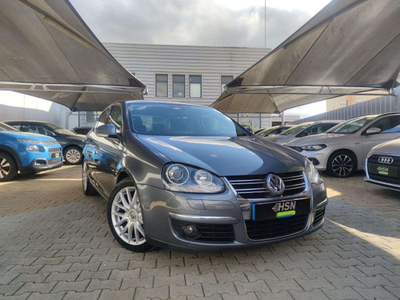 Volkswagen Jetta SPORTLINE 2.0 TDI