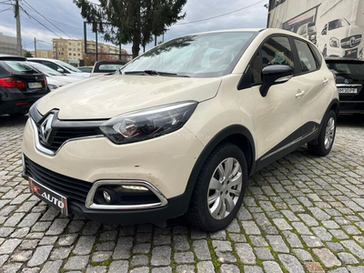 Renault Captur 0.9 TCE Exclusive