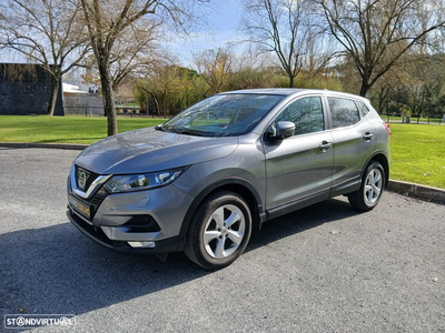 Nissan Qashqai 1.5 dCi N-Connecta