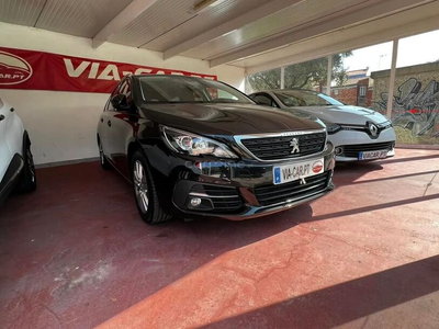 Peugeot 308 1.5 BlueHDi Allure Pack