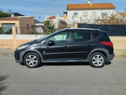 Peugeot 207 sw Outdoor 1.6 HDI tecto panorâmico