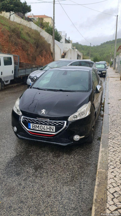 Peugeot 208 GTI