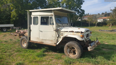 Toyota Land Cruiser HJ45