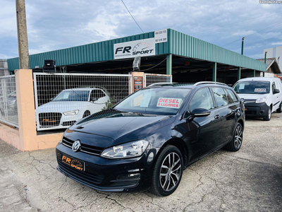 VW Golf VARIANT 1.6 TDI (NACIONAL)