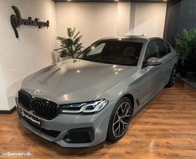 BMW 530 e Pack 50 anos M