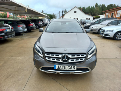 Mercedes-Benz GLA 180 d Urban