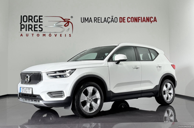 Volvo XC40 2.0 D3 MOMENTUM 150CV - NACIONAL - 90242 KM