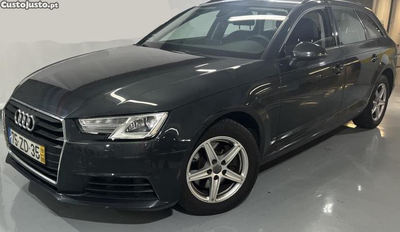 Audi A4 AVANT 35 TDI S TRONIC