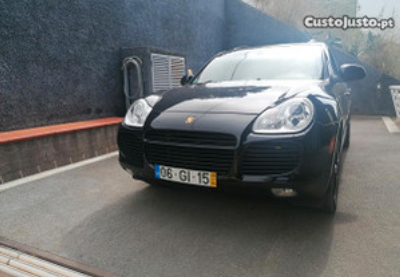 Porsche Cayenne 4.5