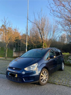 Ford S-Max Titanium