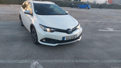 Toyota Auris 1.8 HSD Frestyle