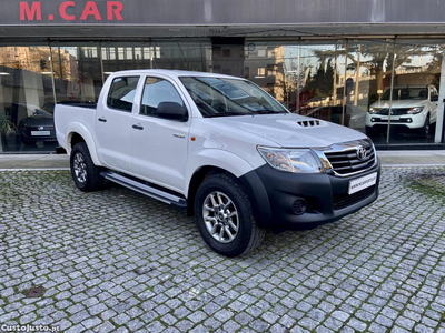 Toyota Hilux 2.5 D-4D 4WD CD