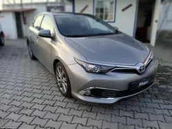 Toyota Auris Pack Cmfort + Sport