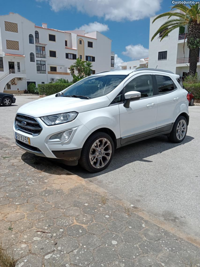 Ford Ecosport titanium plus