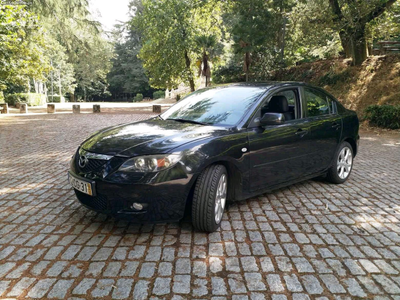 Mazda 3 Sedam