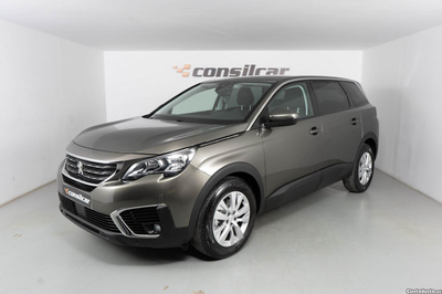 Peugeot 5008 1.2 PureTech Active Pack