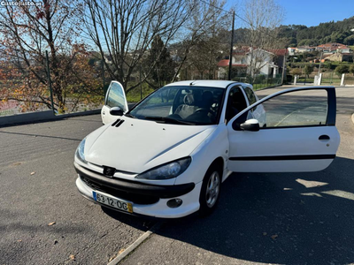 Peugeot 206 1.4 xs ESTIMADO