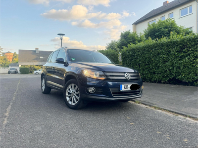 VW Tiguan 5n