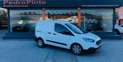 Ford Transit Corrier