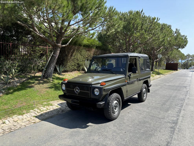 Mercedes-Benz G 240 GD Cabrio W460