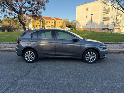 Fiat Tipo 1.3 M-Jet Lounge