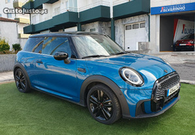 MINI Cooper Premium P. JCW Auto