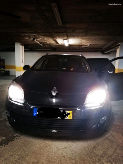 Renault Mégane sport tourer 1.5 dci dynamique 110cv