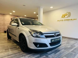 Opel Astra 1.7 CDTi Elegance