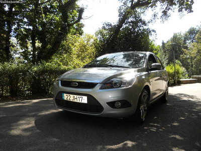 Ford Focus Sport