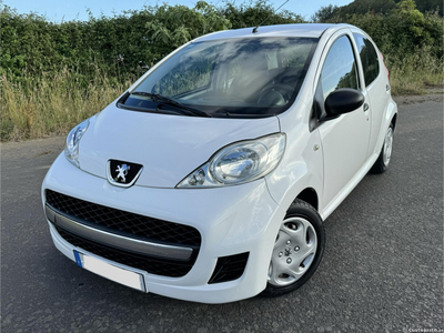 Peugeot 107 Gasolina 52.000 kms motor de corrente