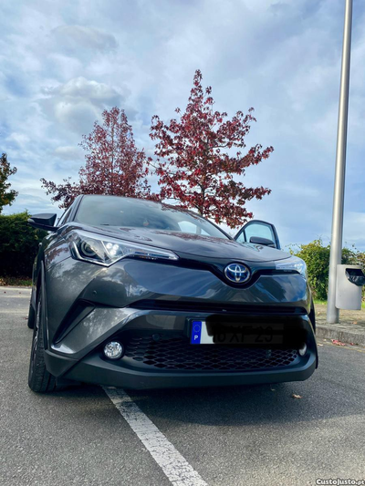 Toyota C-HR Exclusive