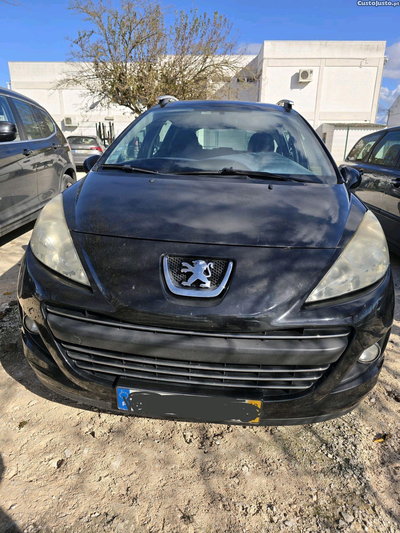 Peugeot 207 sedaw 1400