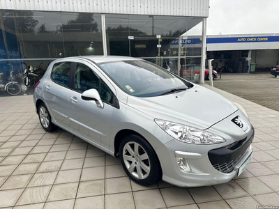 Peugeot 308 1.4 16V Executive