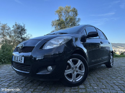 Toyota Yaris 1.0 VVT-i Rock in Rio