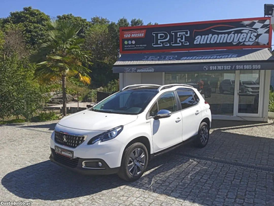 Peugeot 2008 PURETECH STYLE