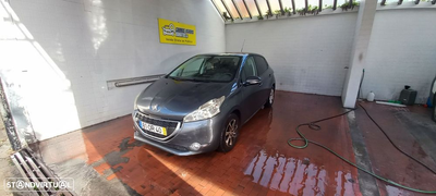 Peugeot 208 1.4 HDi Access