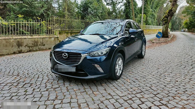 Mazda CX-3 SKY evolve navy