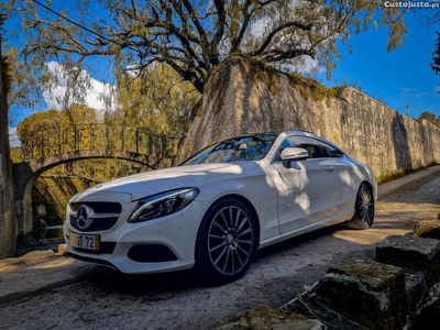 Mercedes-Benz C 220 d Coupé AMG Line Aut.