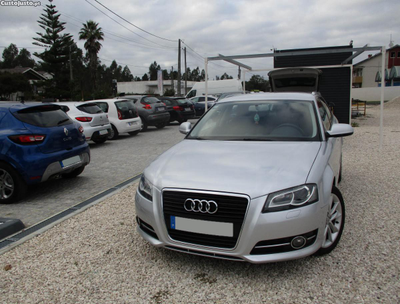 Audi A3 Attraction DSG S-Tronic