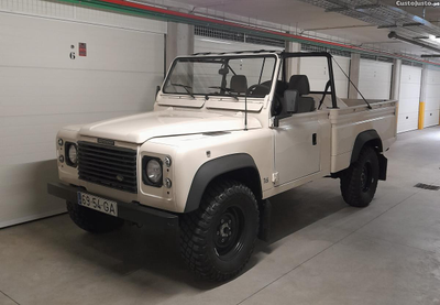 Land Rover Defender 110 hcpu