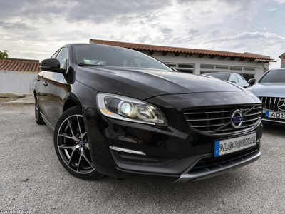 Volvo S60 Momentum D4 2.0 181CV